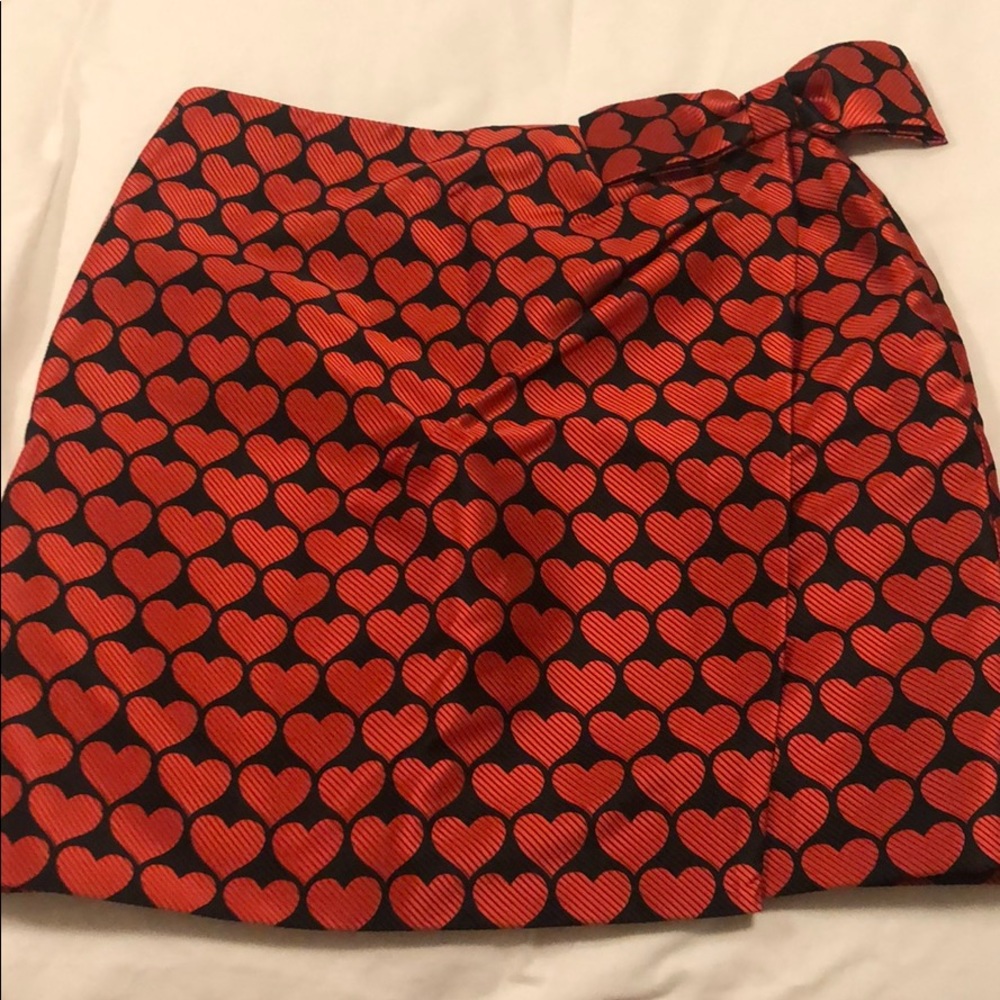 J. Crew heart print skirt size 2 nwt
